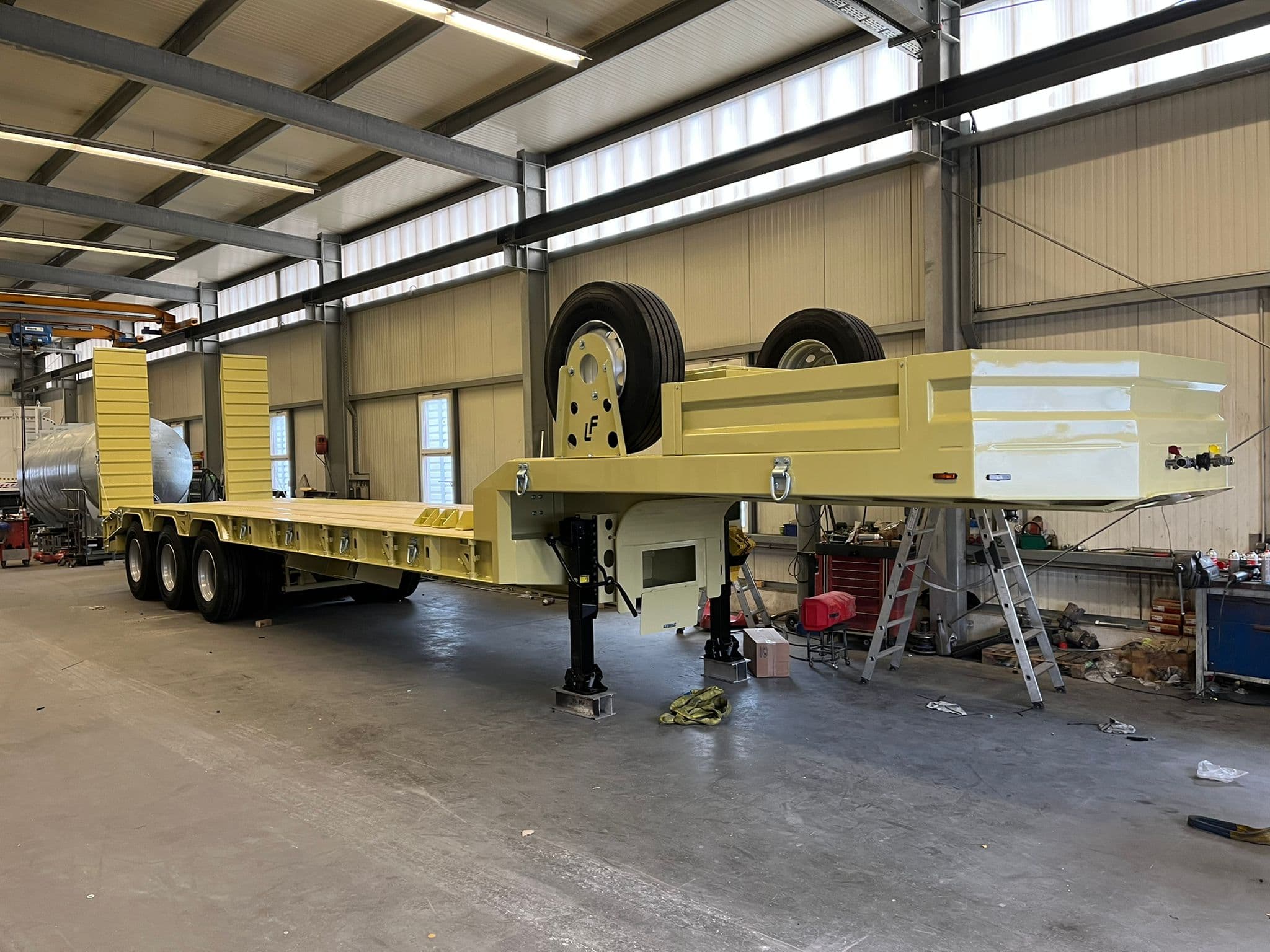 Fahrzeugbau / MAG Vehicle Systems 3